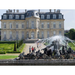 bassin de Scylla jet d'eau, chateau de champs sur Marne tarif réduit